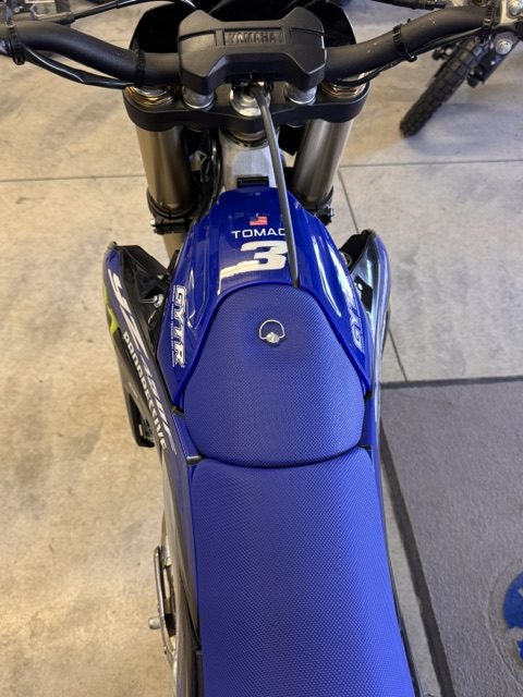 2025 YAMAHA yz-450f star yamaha replica bike! et3 edition brand new! -$8,599 - Image 8
