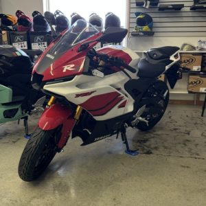 2026 YAMAHA yzf-r3 70th anniversary edition! $-5,699