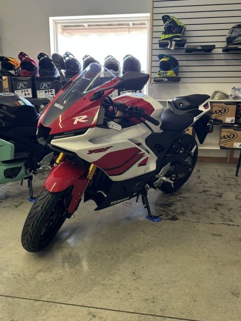 2026 YAMAHA yzf-r3 70th anniversary edition! $-5,699