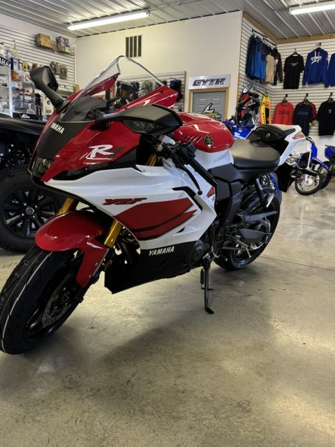 2026 YAMAHA yzf-r7 sport bike 70th anniversary edition brand new!-$9,699